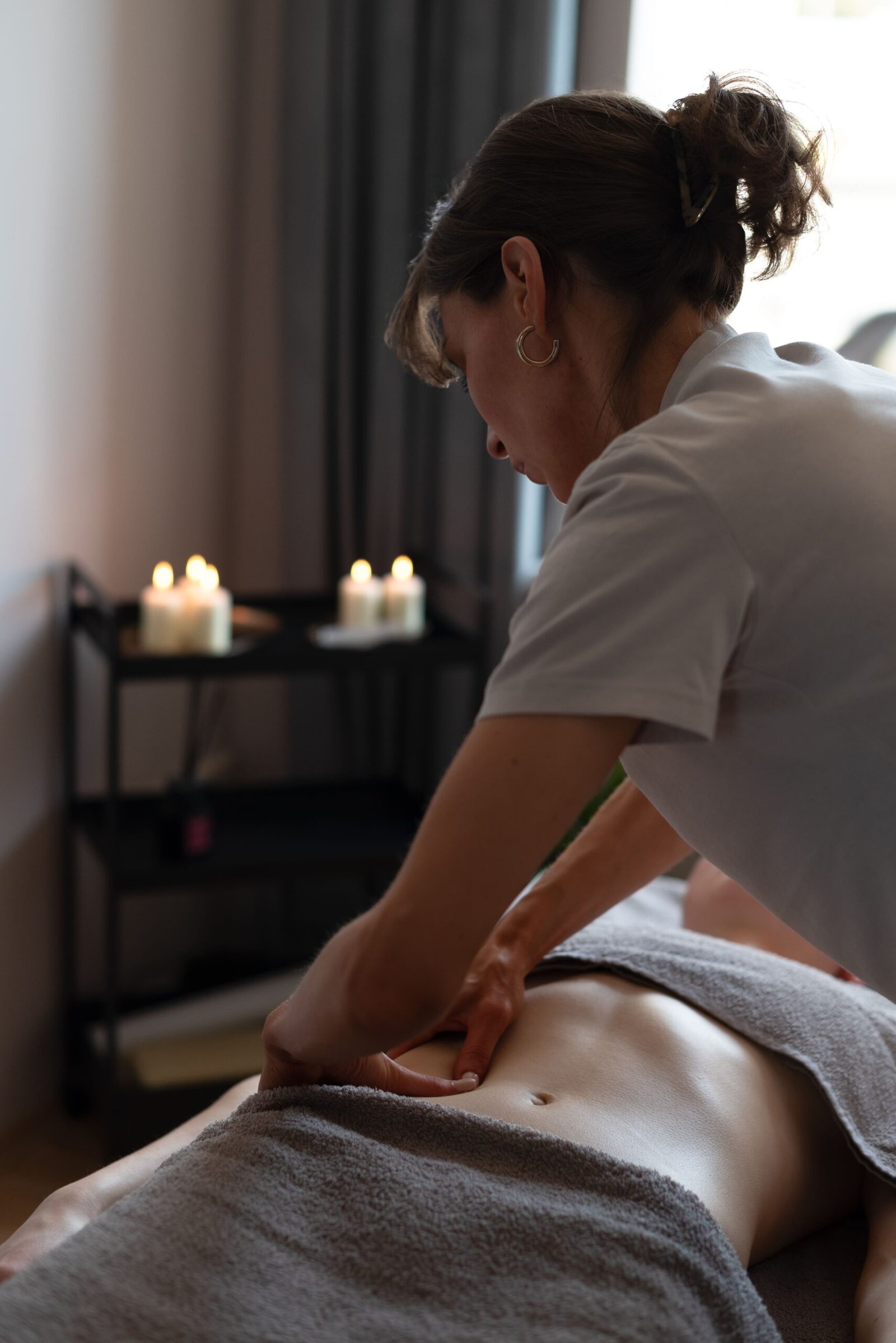 Limfodrenažinis masažas rankomis (manualinis)